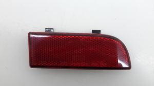   Rear bumper reflector 