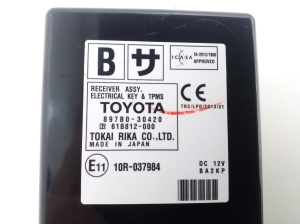 LEXUS GS (2011–2017) Relee 897B030420 - 2