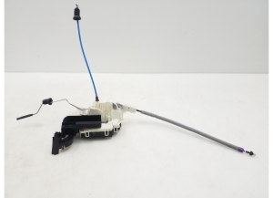 Front door lock - A1667200435