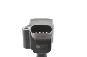Volkswagen Golf VII (2012–2026) Ignition coil 04E905110E - 3