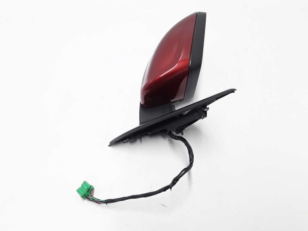 Used VOLVO XC60 Side mirror and its details 31298500