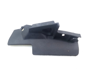 LEXUS GS (2011–2017) Veel üks välise aknalaua detail 5749830070 - 3