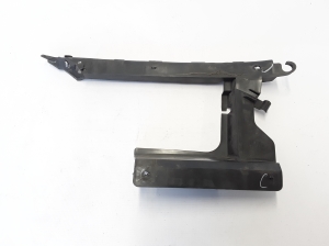   Rear bumper bracket 