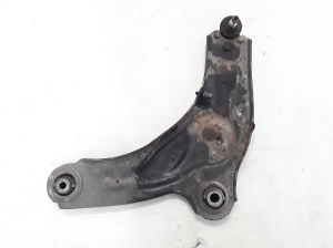 Front control arm - 545050804R