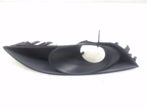   Front bumper fog lamp cover 