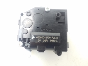 LEXUS GS (2011–2017) Salongi soojenduse klapi mootor 8710630620 - 4