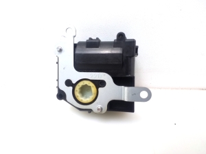LEXUS GS (2011–2017) Salongi soojenduse klapi mootor 8710630550 - 2