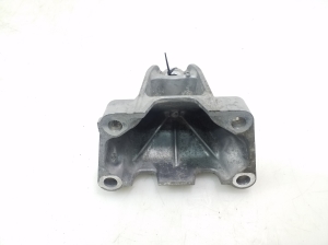 LEXUS GS (2011–2017) Engine bracket 1231536020 - 2