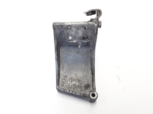 RENAULT Espace IV (2002–2014) EGR-klapi hoidik 8200627898 - 3
