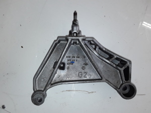 Getriebehalter - 8200370840