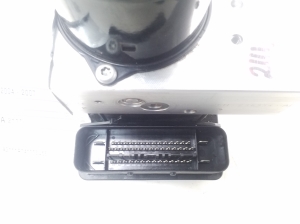 Mercedes Benz C-Class 203 (2000–2007) ABS Steuergerät A0064310412 - 3