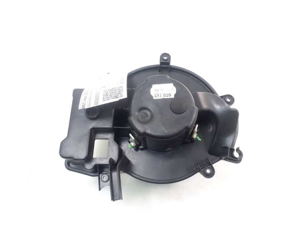 MERCEDES-BENZ C-Class W203/S203/CL203 (2000-2008) Motor încălzitor interior A2038202614 21003441