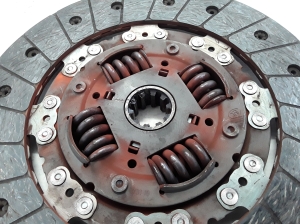 RENAULT Master III (2010–2017) Kupplungsscheibe 8200820219 - 3