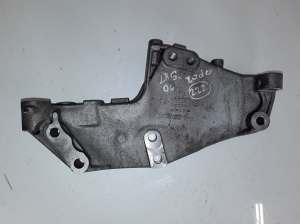RENAULT Laguna II (2001–2007) Engine bracket 8200399938 - 2
