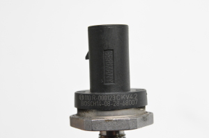  High pressure fuel line sensor 