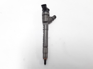  Fuel injector 