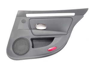 Aizmugurējo sānu durvju apšuvums - 829A00053R