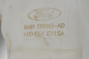 Ford Fiesta VI (2008–2017) Front washer fluid reservoir 8A6117B613AD - 4