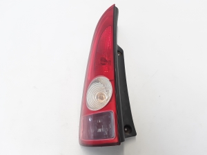  Eckleuchte hinten  - 8200027153 