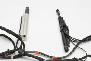 BMW 1 SERIES E88 (2007–2013) Tagaluugi muu osa 7577550 - 5
