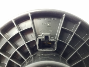 Mazda 6 (2007–2012) Heizungsgebläsemotor 8727000690 - 2