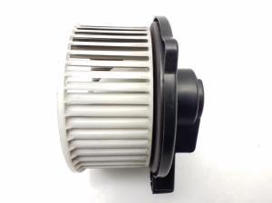 Mazda 6 (2007–2012) Heizungsgebläsemotor 8727000690 - 5