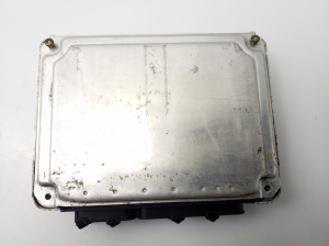 Volkswagen Golf IV (1997–2003) Engine control unit - 3
