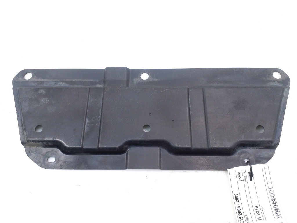 TOYOTA Auris 1 generation (2006-2012) Motorburkolat 5144702010 21003222