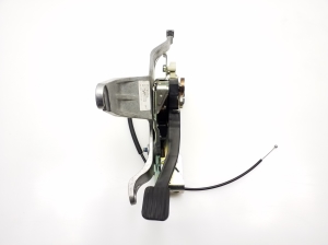 Mercedes Benz C-Class 204 (2007–2014) Feststellbremspedal A2044200384 - 2