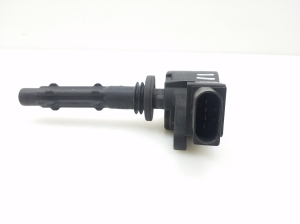 Mercedes Benz R-Class 251 (2006–2017) Süütepool A0001502680 - 3