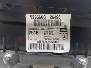 Mercedes Benz R-Class 251 (2006–2017) Heater and its parts - 4