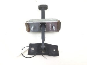 Jaguar XJ (2003–2009) Rear side door opening limiter - 2