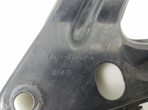 Mercedes Benz R-Class 251 (2006–2017) Front subframe bracket A2516280614 - 3