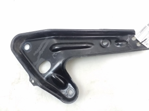 Front subframe bracket - A2516280514