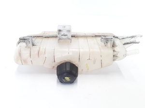 RENAULT Modus (2004–2012) Ausgleichsbehälter 8200149742 - 3