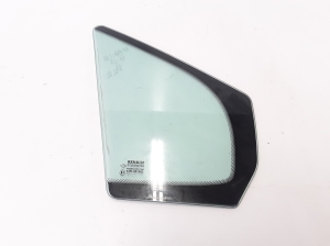   Dreiecksscheibe Tür vorne  - 8200209951 