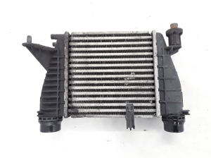   Vahejahuti radiaator  - 144618748R 