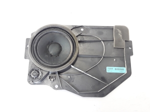 Rear side door speaker - 31252247