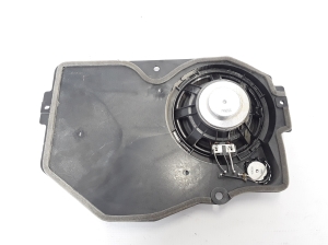 VOLVO C30 (2006–2013) Rear side door speaker 31252247 - 4
