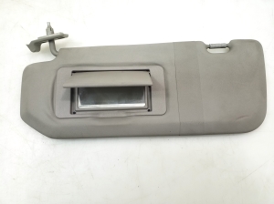 Mercedes Benz R-Class 251 (2006–2017) Sonnenblende A2518100110