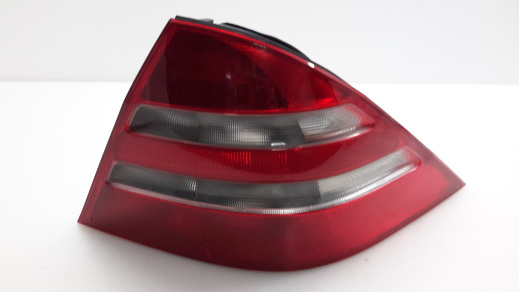 MERCEDES-BENZ S-Class W220 (1998-2005) Rear Right Taillight Lamp A2208200264 20974937