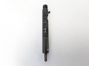 Injektor Einspritzdüse - 8200827965
