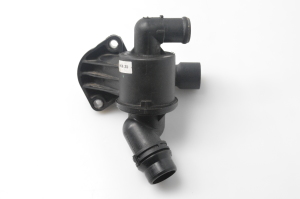 AUDI A4 B8 (2007–2016) Thermostat 03L121111AD - 3