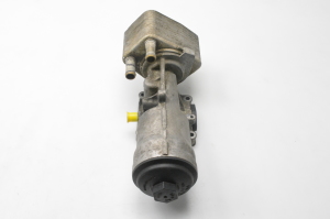 AUDI A4 B8 (2007–2016) Õlifiltri korpus 045115389K - 3