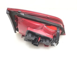 AUDI A4 B8 (2007–2016) Tagatuli tagaluugil 8K5945094D - 3
