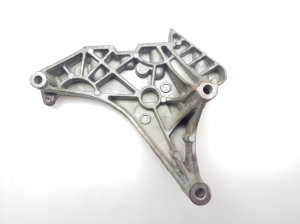 Volkswagen Passat B7 (2010–2014) Engine bracket 03L199207 - 3
