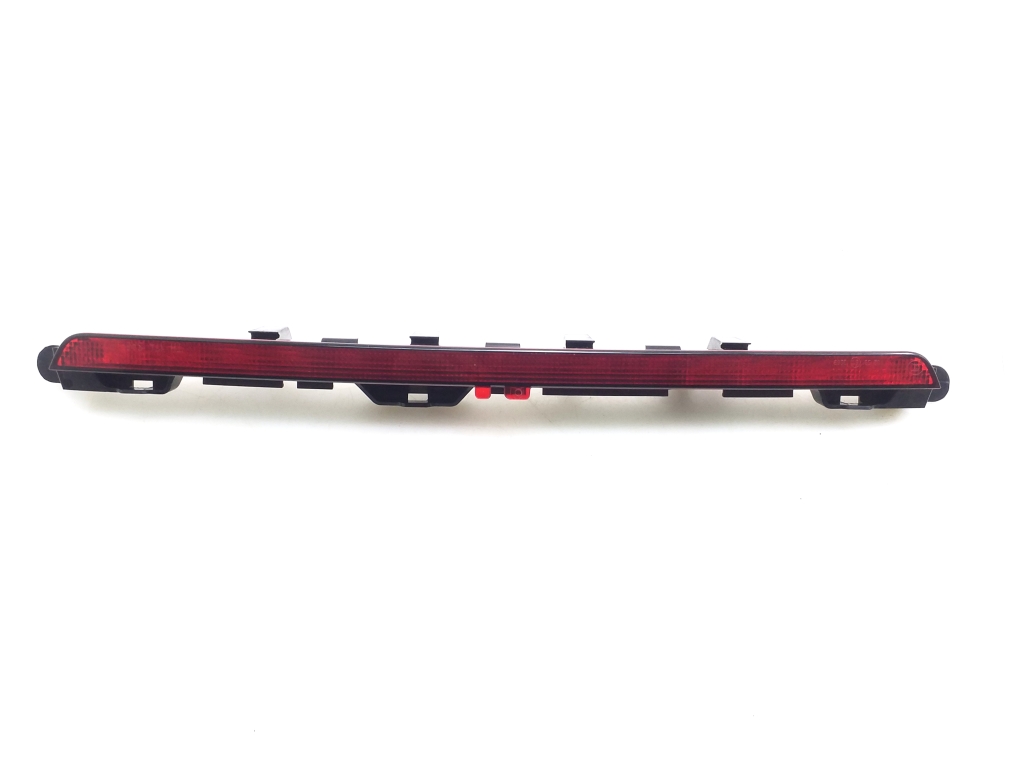 MERCEDES-BENZ A-Class W176 (2012-2018) Galinis papildomas stop žibintas A1769068600, A1769061700 21003525