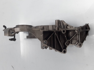 RENAULT Laguna II (2001–2007) Alternator bracket 8200154164 - 2