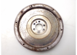  Clutch flywheel 