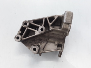 RENAULT Laguna I (1993–2001) Getriebehalter 7700817177 - 2